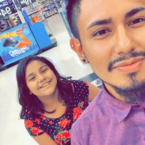 Meet your Posher, Luis